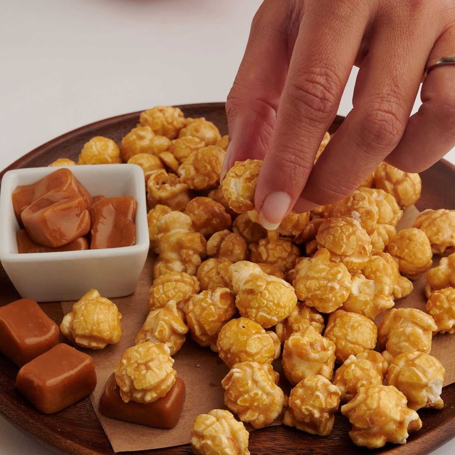Popcornopolis Gourmet Caramel Corn Snack Bags 9.5 Oz U362782