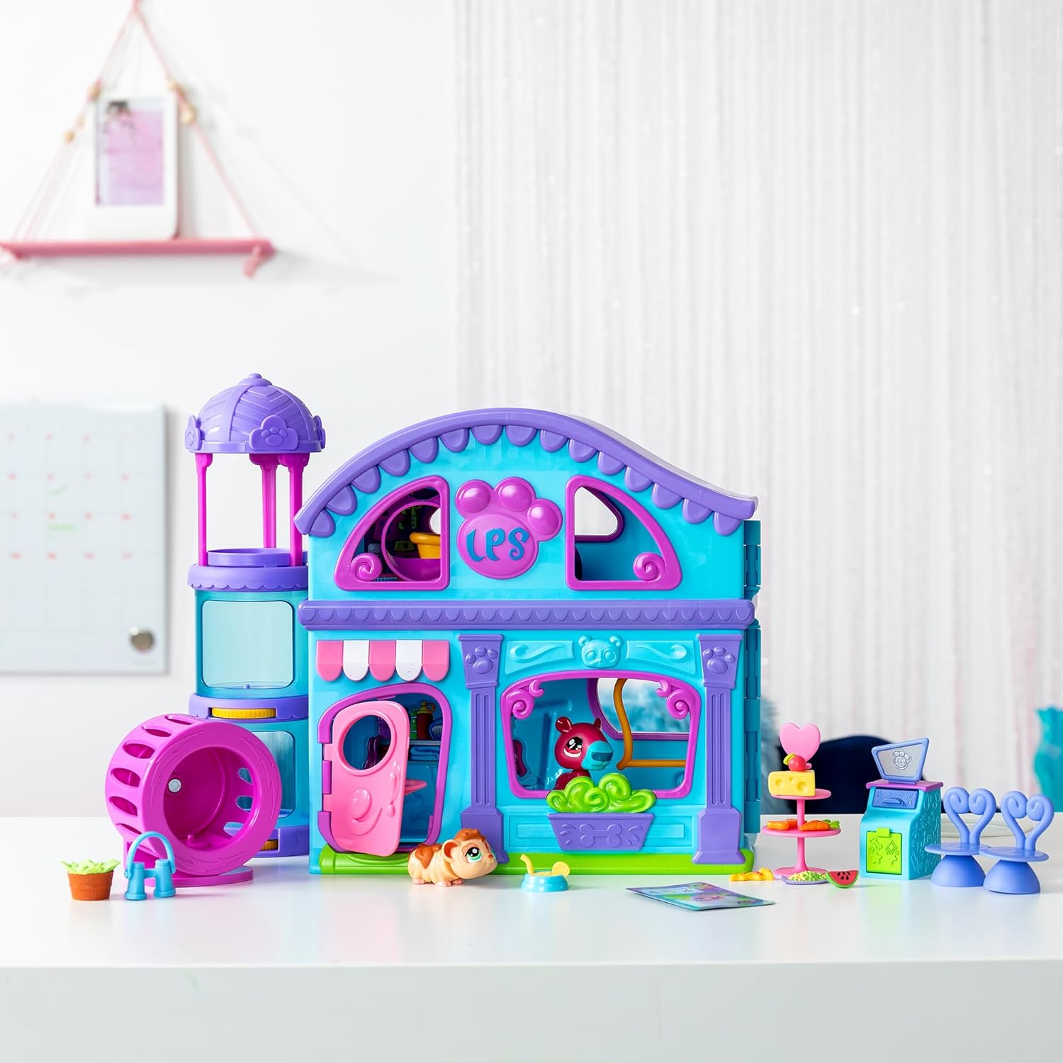 Littlest Pet Shop Playset LPS Gen 7 Mystery Figures Collectible Toy A45559