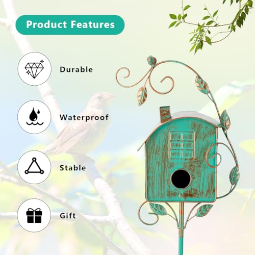 VEWOGARDEN Metal Bird House with Pole for Outdoor Garden Decor C581591