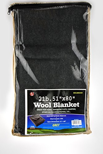 SE 51"x80" Gray Wool Blanket - 50% Wool, Lightweight, with Zippered Bag O4336