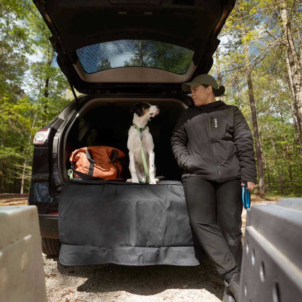 Orvis Tough Trail Chuckwagon Dog Tote Y138992