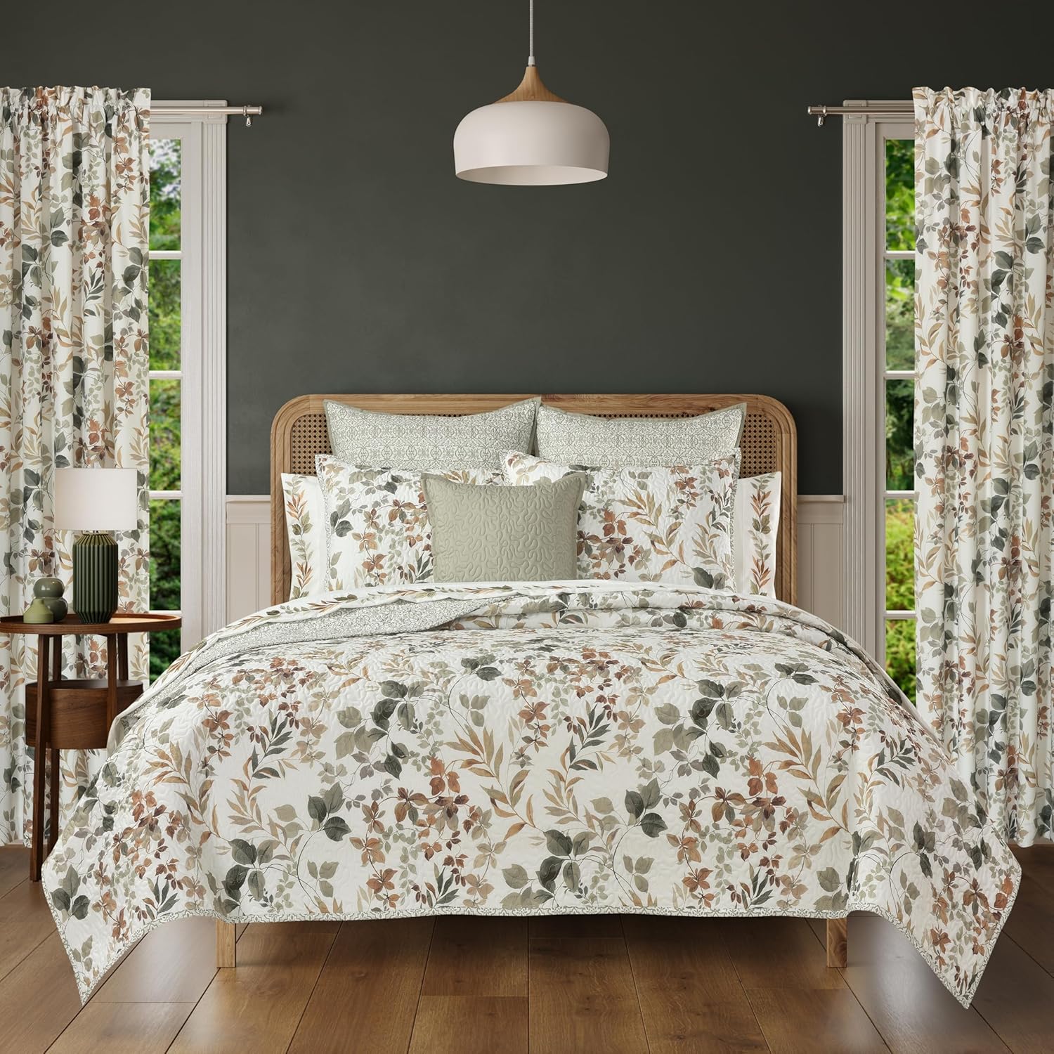 Royal Court Evergreen Quilt Set King - Cal King, Sage V5415