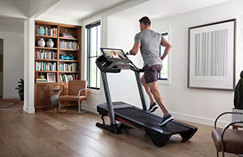 ProForm Pro 9000 Smart Treadmill with 22” HD Touchscreen Q84472