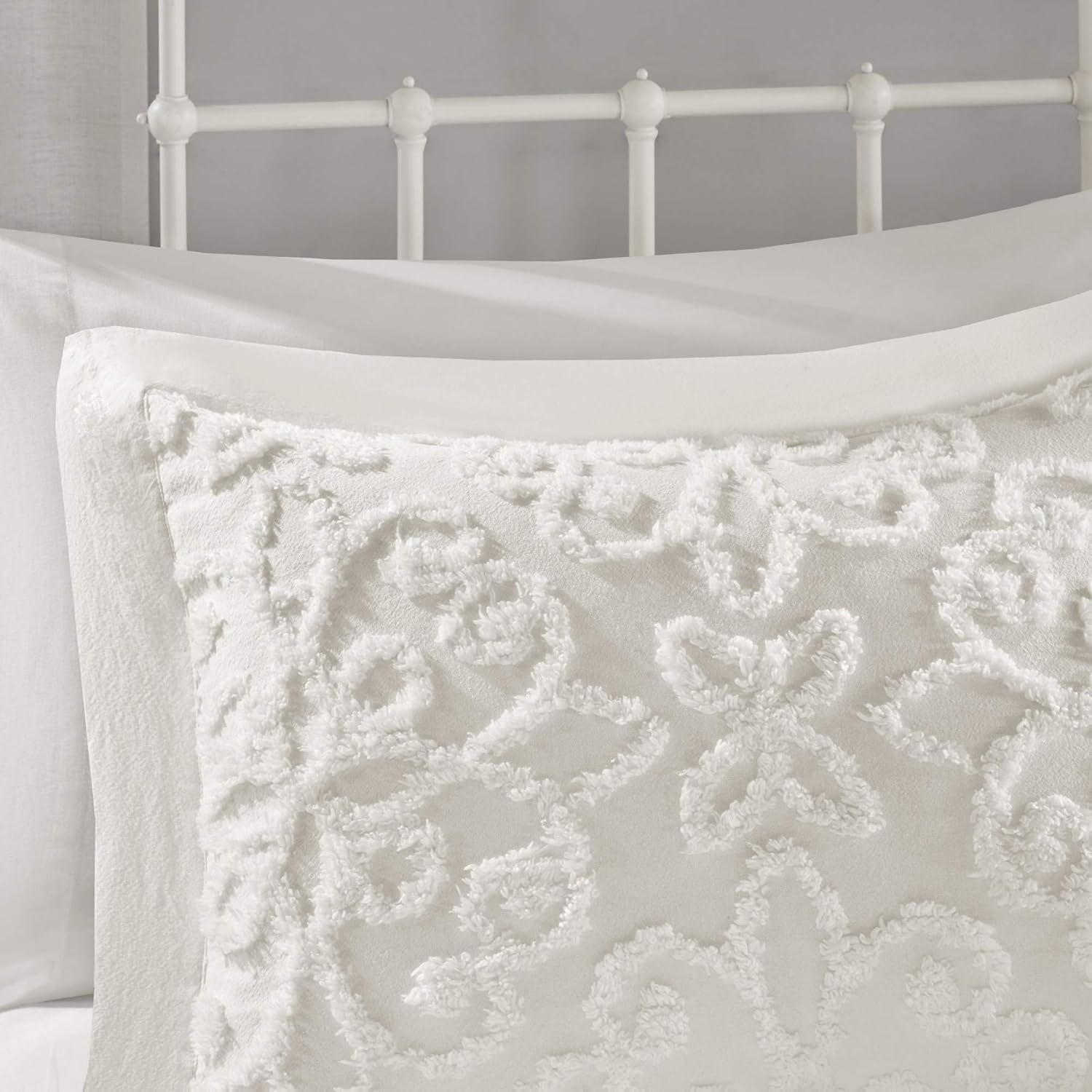 MISC Oversized White Chenille Bedspread King/Cal King 3 Piece W2195