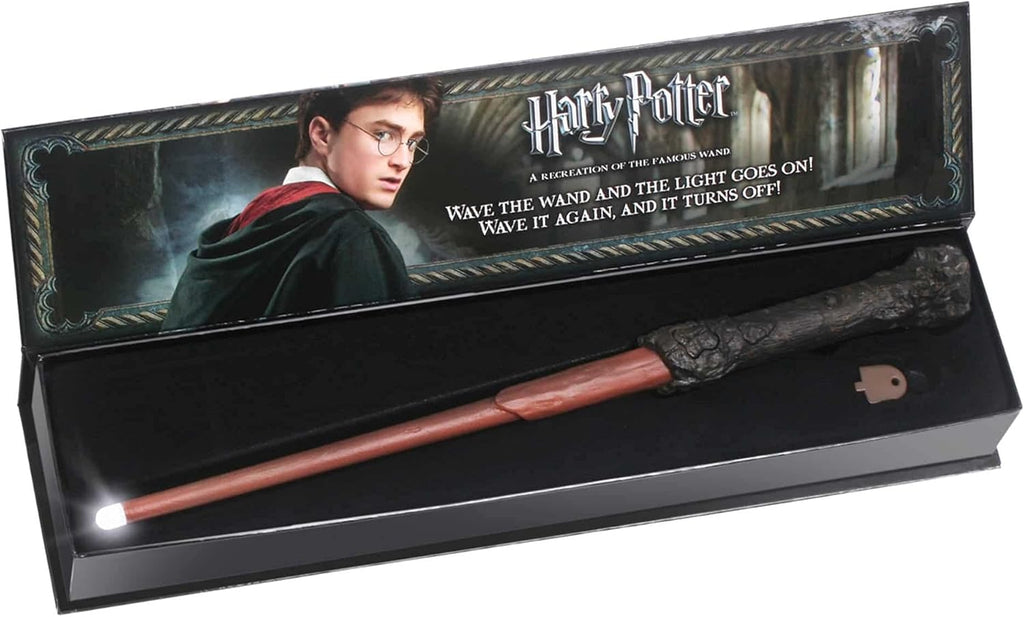 Harry Potter Illuminating Wand by The Noble Collection J741280