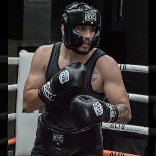 CLETO REYES Traditional Lace-Up Boxing Gloves for Training and Sparring S1445