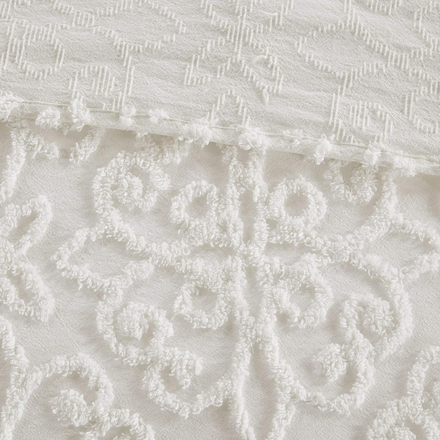 MISC Oversized White Chenille Bedspread King/Cal King 3 Piece W2195