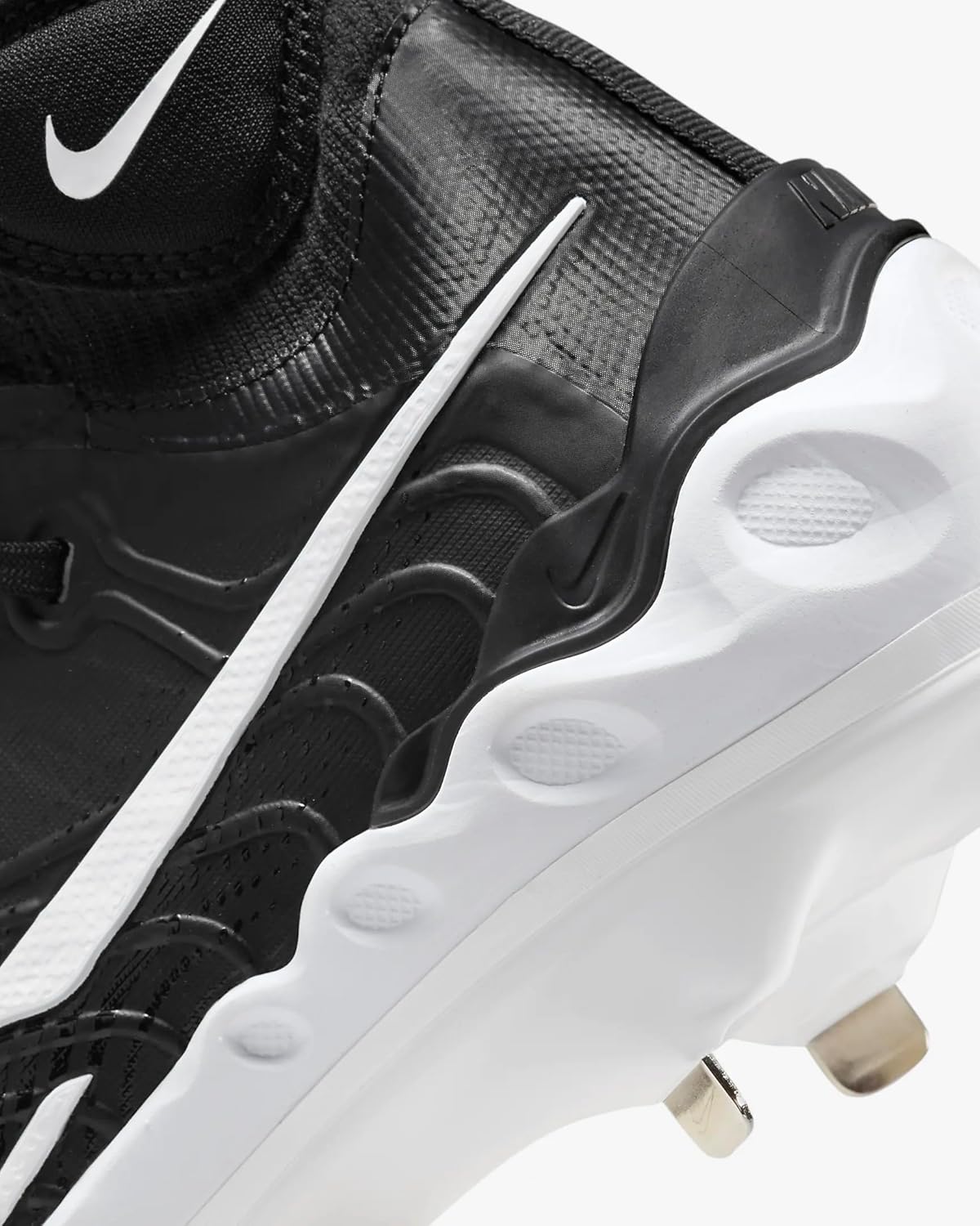 Nike Alpha Huarache NXT Low Metal Baseball Cleats R54521