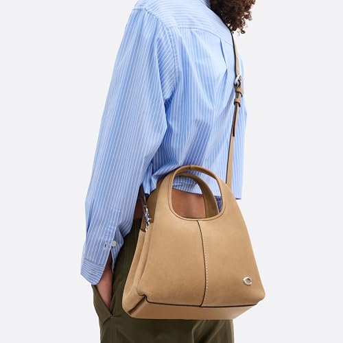 Coach Lana Shoulder Bag 23 Q2666