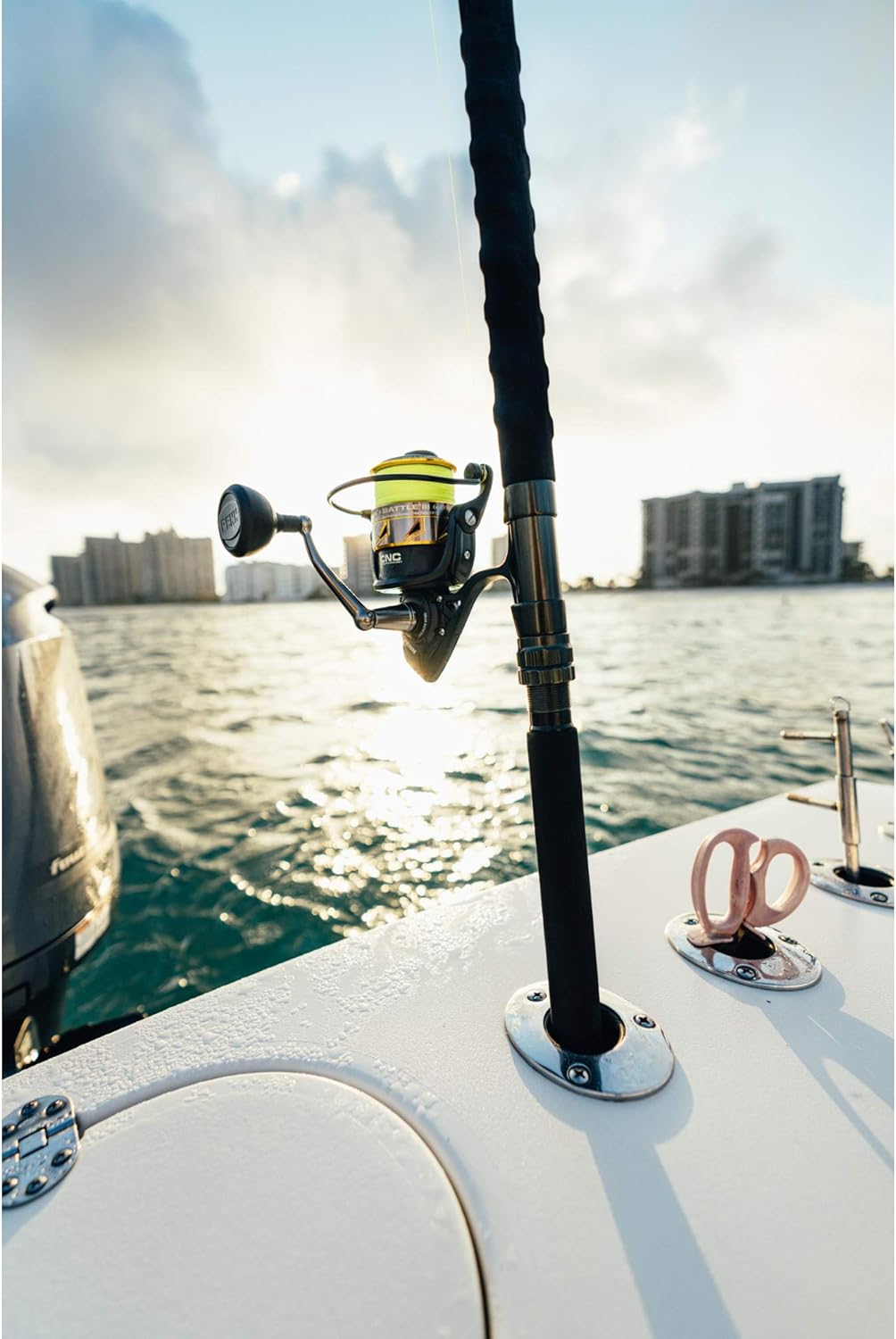 PENN Battle IV Spinning Reel and Fishing Rod Combo M856318