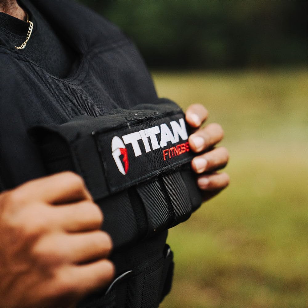 Titan Fitness Elite Series 40 LB Adjustable Weight Vest V660087