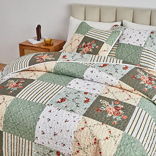 Patchwork Quilt Set Full/Queen, 3 Pieces Green Floral Plaid Microfiber Bedspread P67042