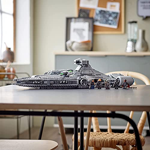 LEGO Star Wars The Mandalorian Imperial Light Cruiser 75315 Building Kit with 5 Minifigures L264885