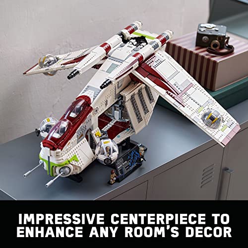 LEGO Star Wars Republic Gunship 75309 UCS Display Model Kit V9334