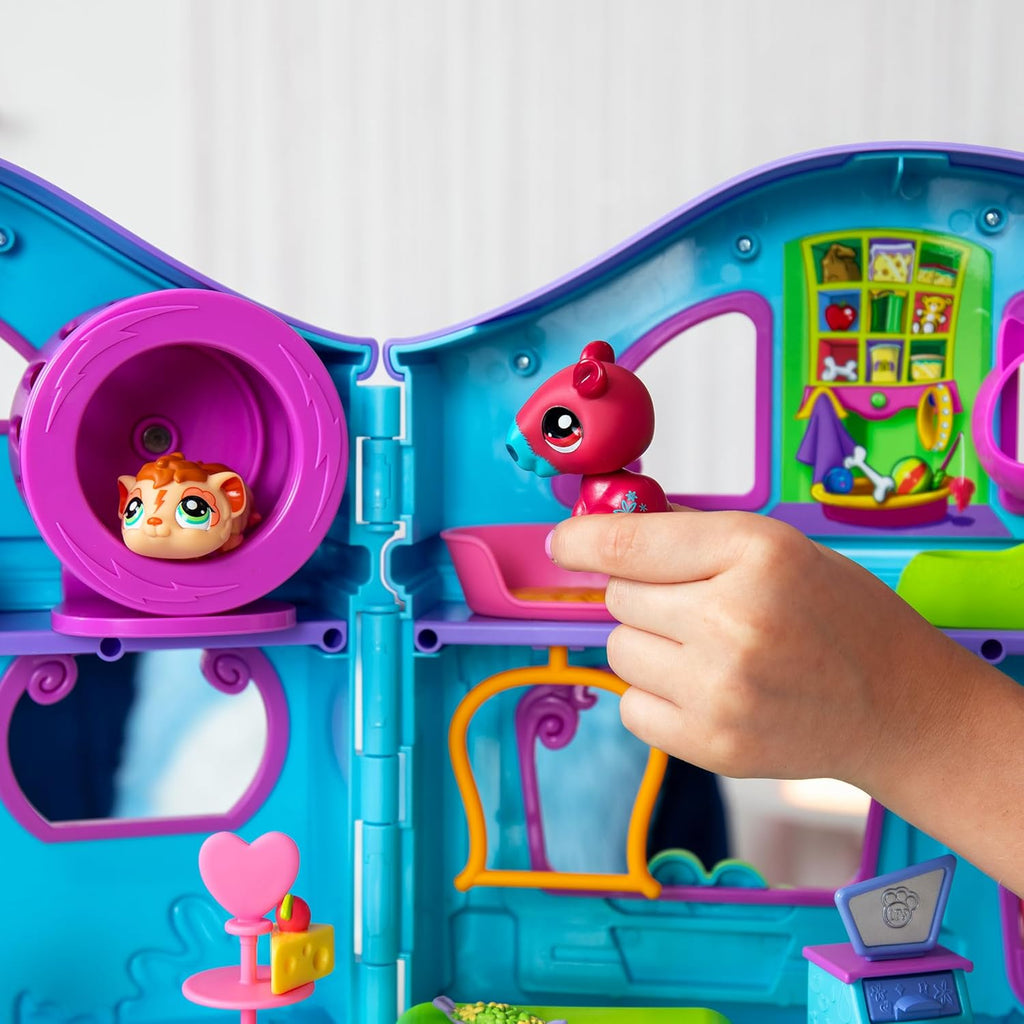 Littlest Pet Shop Playset LPS Gen 7 Mystery Figures Collectible Toy A45559