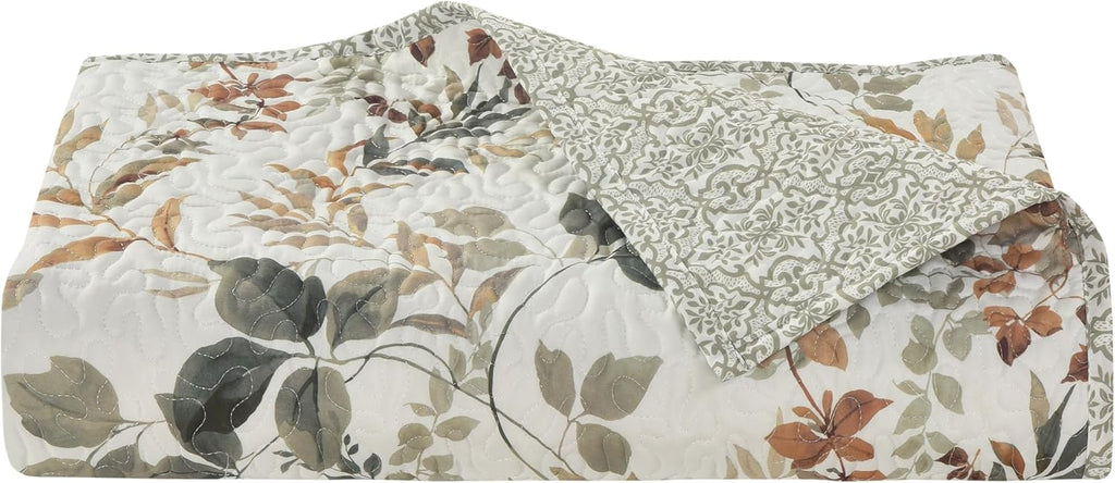 Bed Bath & Beyond Royal Court Evergreen Quilt Set. King - Cal King, Sage